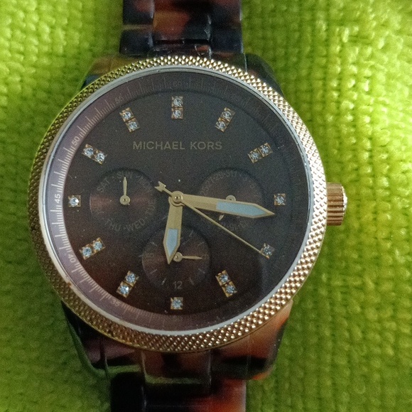 MICHAEL Michael Kors Multi-Function Water Resistant SS Watch MK-5280 working - Picture 3 of 8